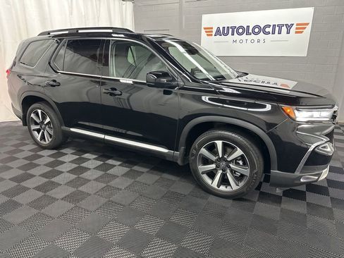 Used 2024 Honda Pilot Elite image 2