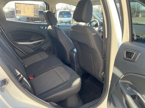 Used 2022 Ford EcoSport SE image 12
