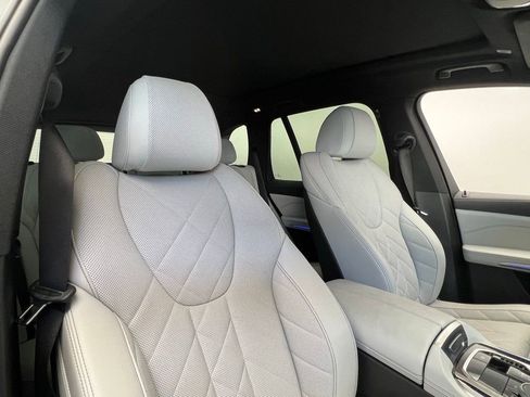 Certified 2023 BMW X5 xDrive40i w/ Premium Package AWD/4WD image 7