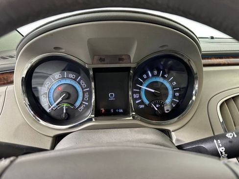 Used 2012 Buick LaCrosse Premium FWD image 16