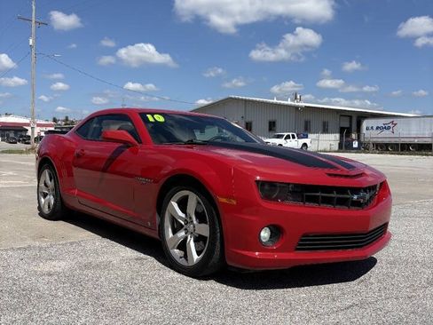 Used 2010 Chevrolet Camaro SS w/ RS Package RWD image 2