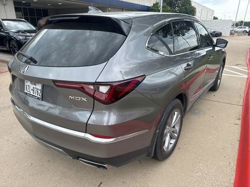 Used 2025 Acura MDX FWD image 4