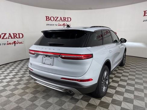 New 2026 Lincoln Corsair Premiere image 7