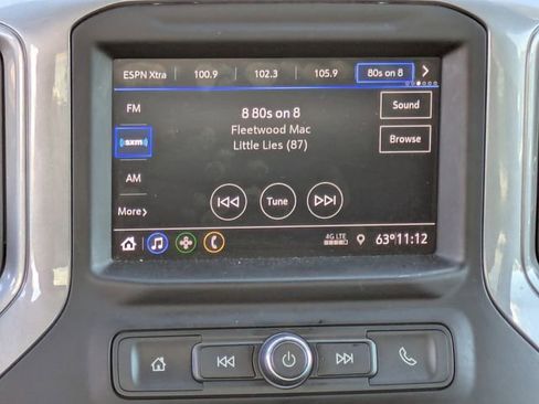 Used 2020 Chevrolet Silverado 1500 Custom w/ Custom Value Package image 22