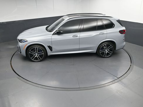 Used 2025 BMW X5 M60i image 34