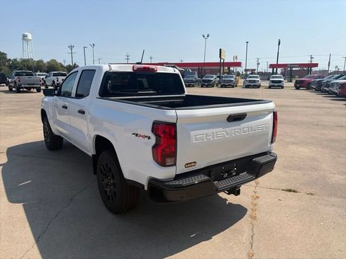 New 2026 Chevrolet Colorado W/T w/ WT Custom Package AWD/4WD image 4