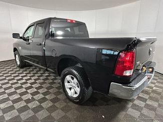 Used 2022 RAM 1500 Classic SLT AWD/4WD video 4