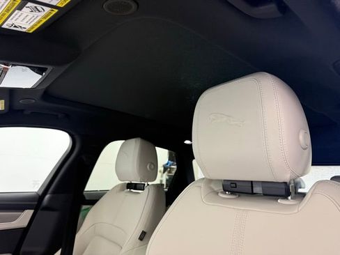 Used 2025 Jaguar F-PACE R-Dynamic S image 13