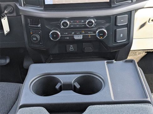 Used 2025 Ford F150 XLT w/ Equipment Group 301A Standard image 19