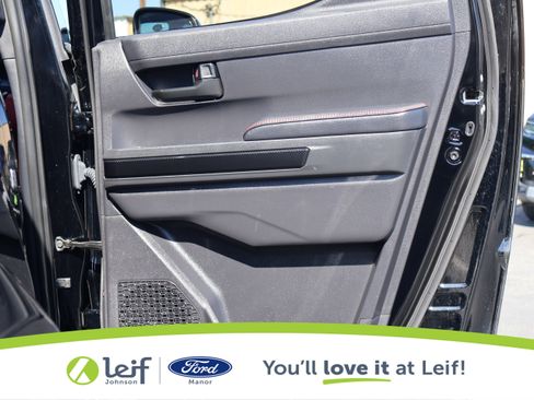 Used 2025 Toyota Tacoma TRD Pro image 32