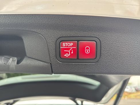 Used 2023 Mercedes-Benz GLE 350 4MATIC image 20