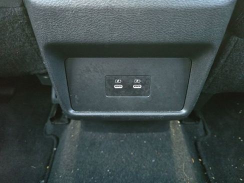Used 2024 Nissan Rogue SV FWD image 26