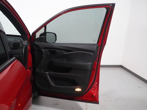 Used 2023 Honda Passport AWD Elite image 60