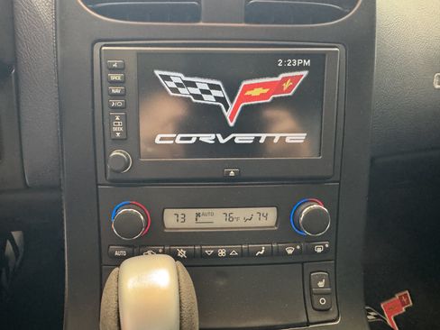 Used 2013 Chevrolet Corvette Grand Sport w/ 4LT Preferred Equipment Group RWD image 17