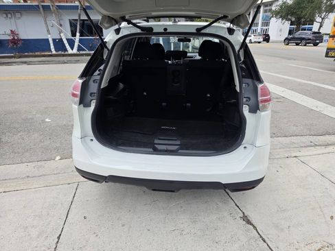 Used 2016 Nissan Rogue SV AWD/4WD image 10