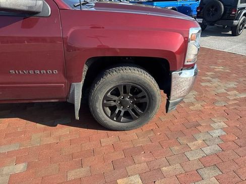 Used 2017 Chevrolet Silverado 1500 LT w/ All Star Edition RWD image 17