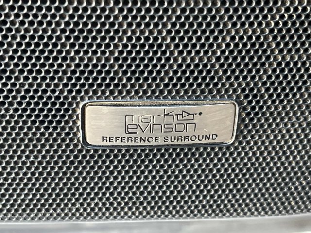 Used 2020 Lexus LX 570 4WD w/ Luxury Package image 35