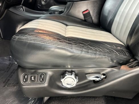Used 2003 Ford F150 Harley-Davidson RWD image 14