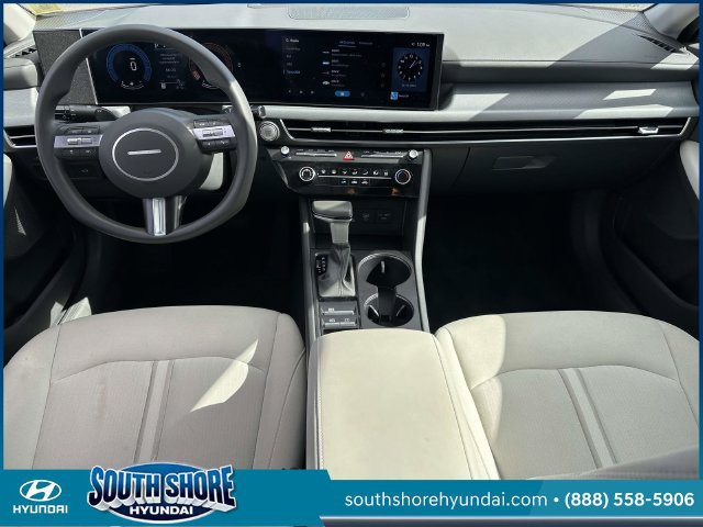 Certified 2026 Hyundai Sonata SE FWD image 14
