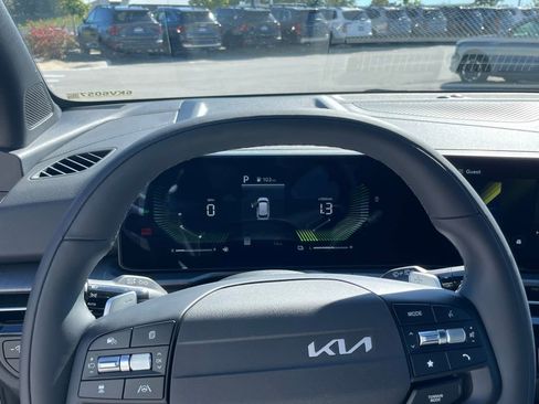 New 2026 Kia Sportage X-Line AWD/4WD image 12