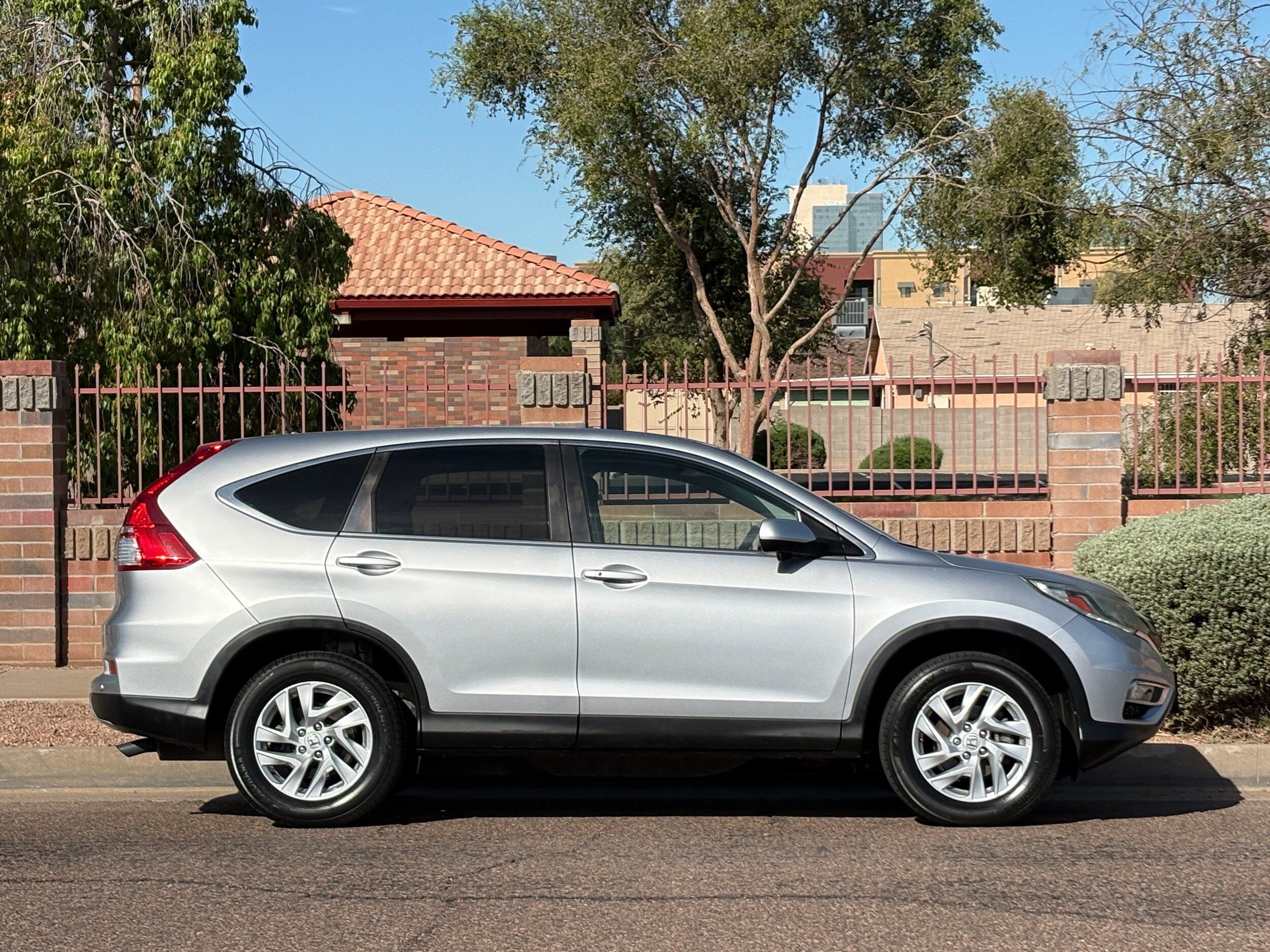 Used 2015 Honda CR-V EX image 8