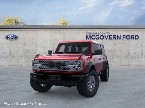 New 2025 Ford Bronco Badlands image 3