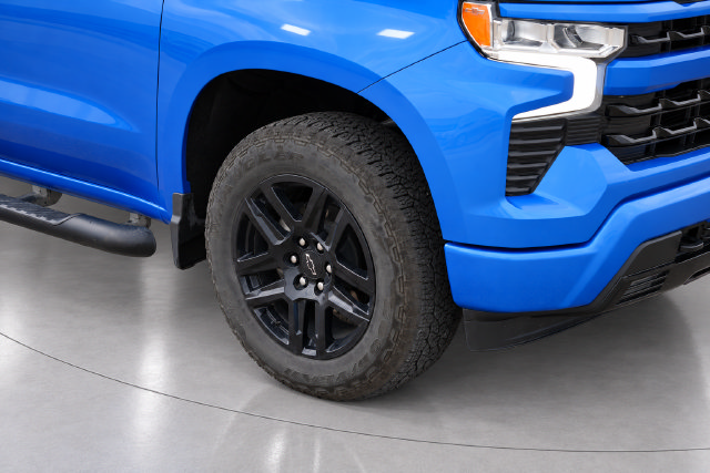 Used 2026 Chevrolet Silverado 1500 RST w/ RST Select Package AWD/4WD image 9