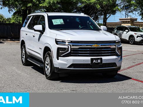 Used 2025 Chevrolet Tahoe LT AWD/4WD image 5