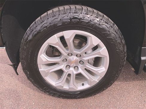 Used 2024 Chevrolet Silverado 1500 LTZ w/ LTZ Convenience Package II image 33