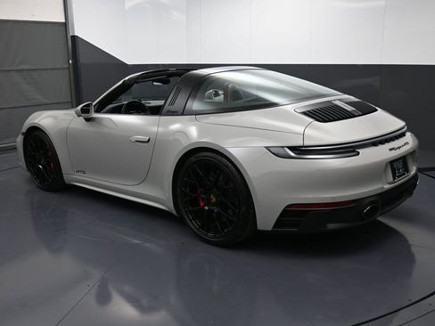 Certified 2022 Porsche 911 Targa 4 GTS image 34