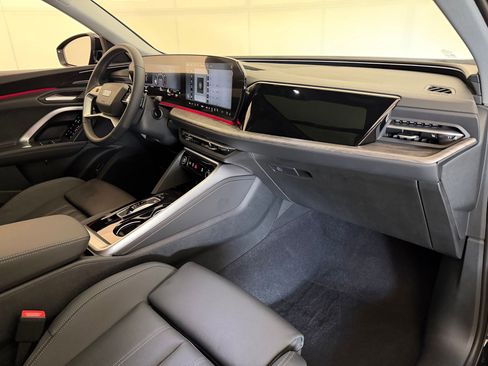 New 2026 Audi Q5 Premium Plus AWD/4WD image 30