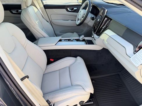 New 2026 Volvo XC60 T8 Ultra w/ Protection Package Premier image 10