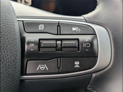Used 2025 Kia K5 GT-Line image 16