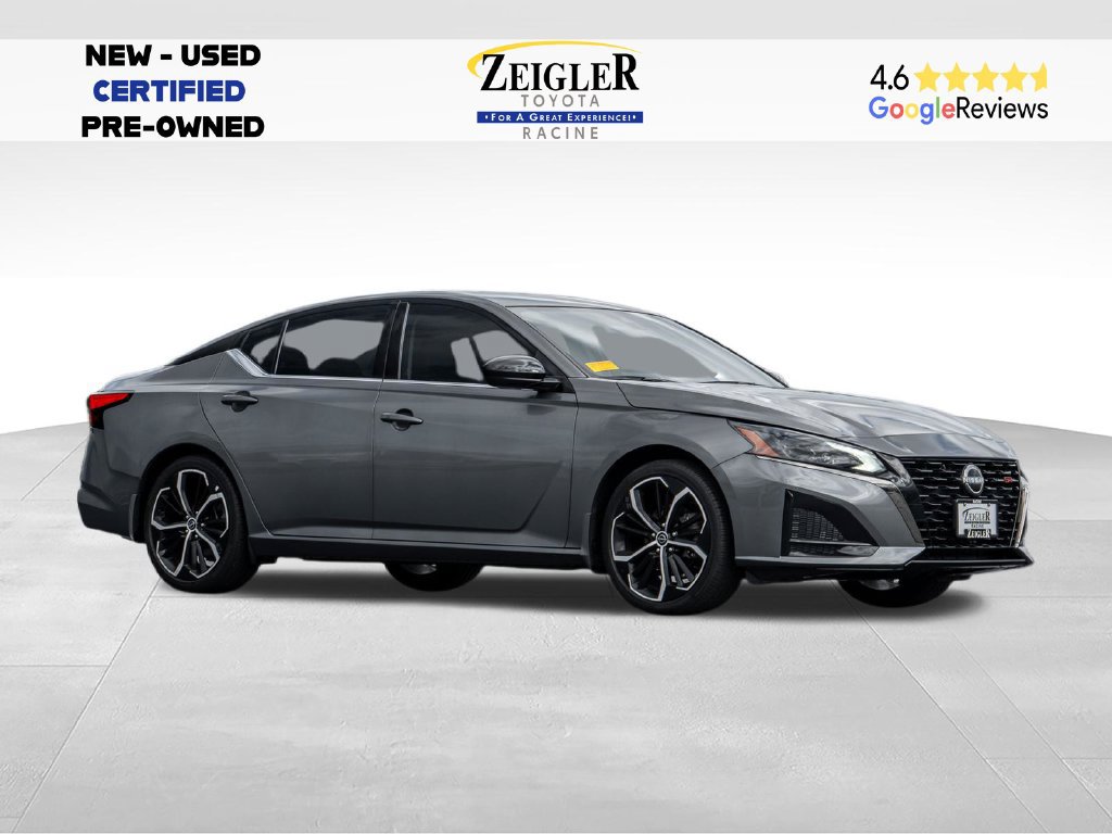 Used 2024 Nissan Altima 2.5 SR w/ SR Premium Package FWD image 1