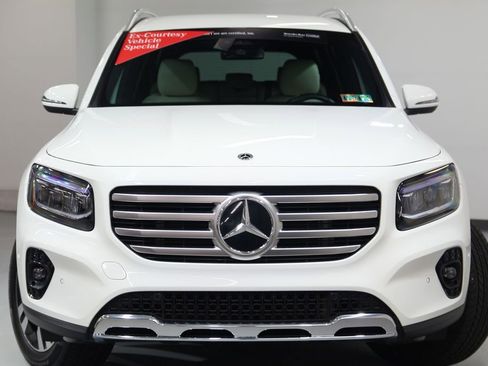 Certified 2025 Mercedes-Benz GLB 250 4MATIC image 10