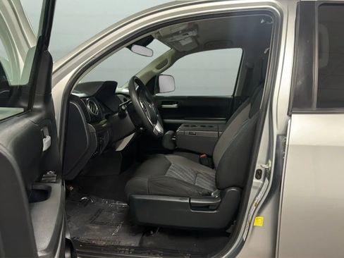 Used 2018 Toyota Tundra SR5 AWD/4WD image 17