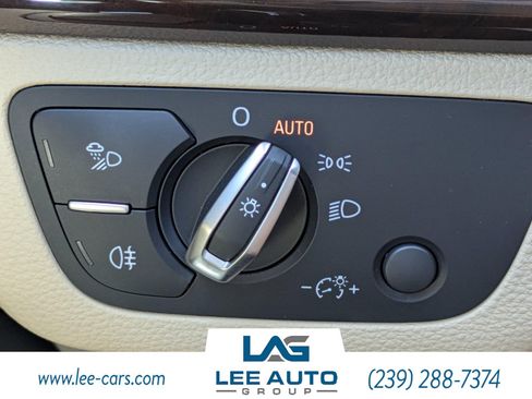 Used 2019 Audi Q5 2.0T Premium AWD/4WD image 25