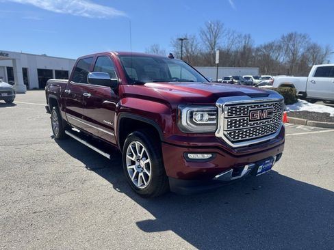 Used 2017 GMC Sierra 1500 Denali image 8