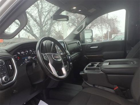 Used 2023 GMC Sierra 2500 SLE w/ SLE Value Package; image 9