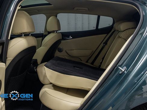 Used 2023 Kia Stinger GT-Line w/ Sun & Sound Package image 28