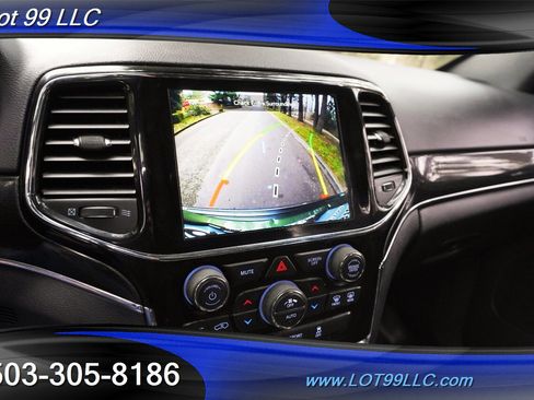 Used 2020 Jeep Grand Cherokee Trailhawk image 42