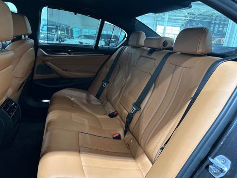 Used 2019 BMW M550i xDrive w/ Premium Package AWD/4WD image 12
