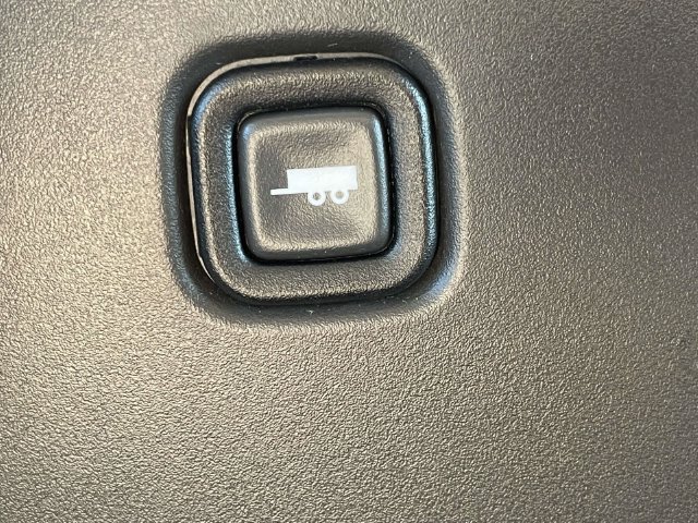 Used 2025 GMC Savana 2500 w/ Driver Convenience Package RWD image 20