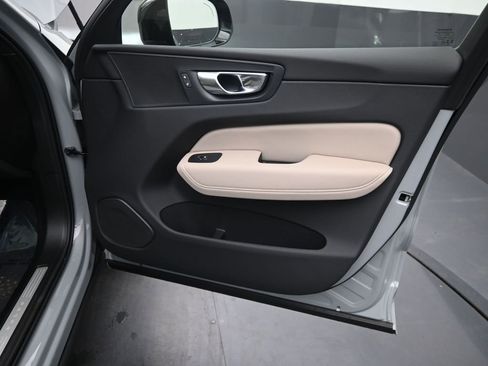 New 2026 Volvo XC60 B5 Plus w/ Protection Package Premier AWD/4WD image 35