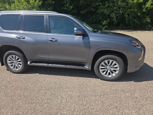 Used 2023 Lexus GX 460 Premium w/ Premium Package AWD/4WD image 25