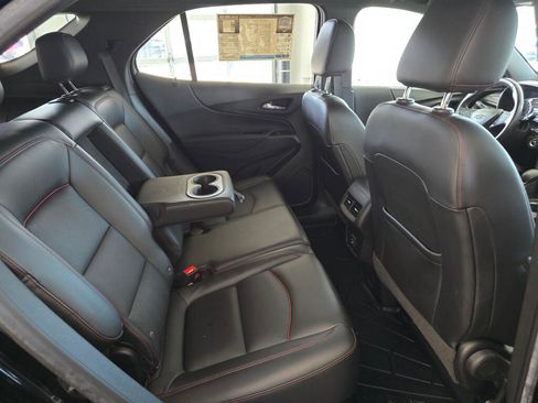 Used 2022 Chevrolet Equinox RS w/ RS Leather Package FWD image 41