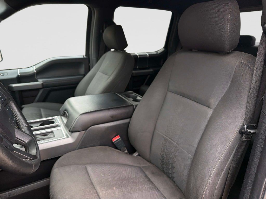 Used 2020 Ford F150 XLT w/ Equipment Group 302A Luxury AWD/4WD image 22