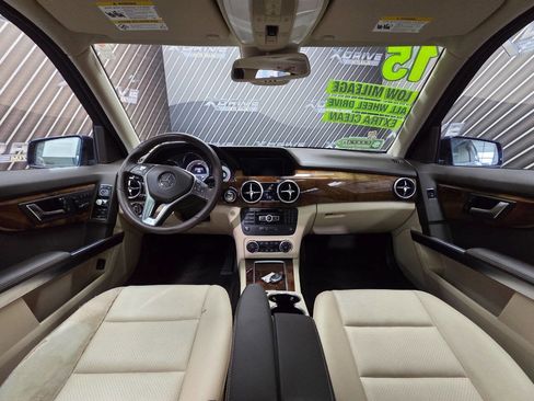 Used 2015 Mercedes-Benz GLK 350 2WD image 20