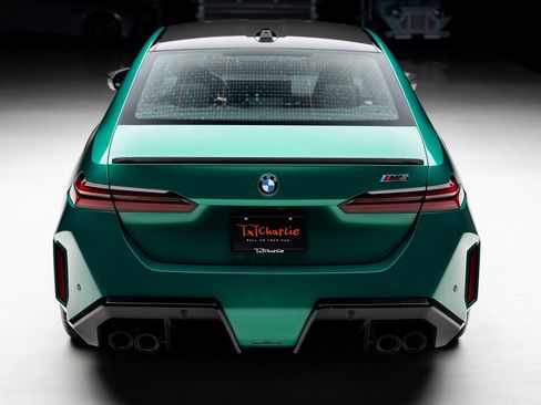 Used 2025 BMW M5 w/ Carbon Package image 26