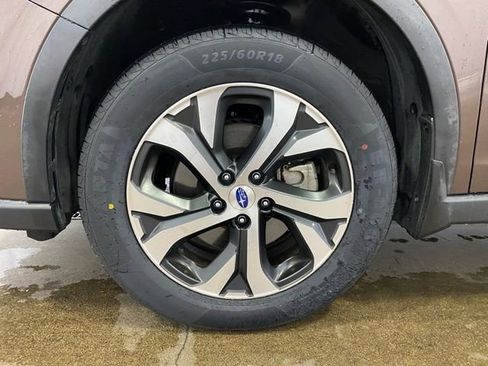 Used 2020 Subaru Outback Limited image 24